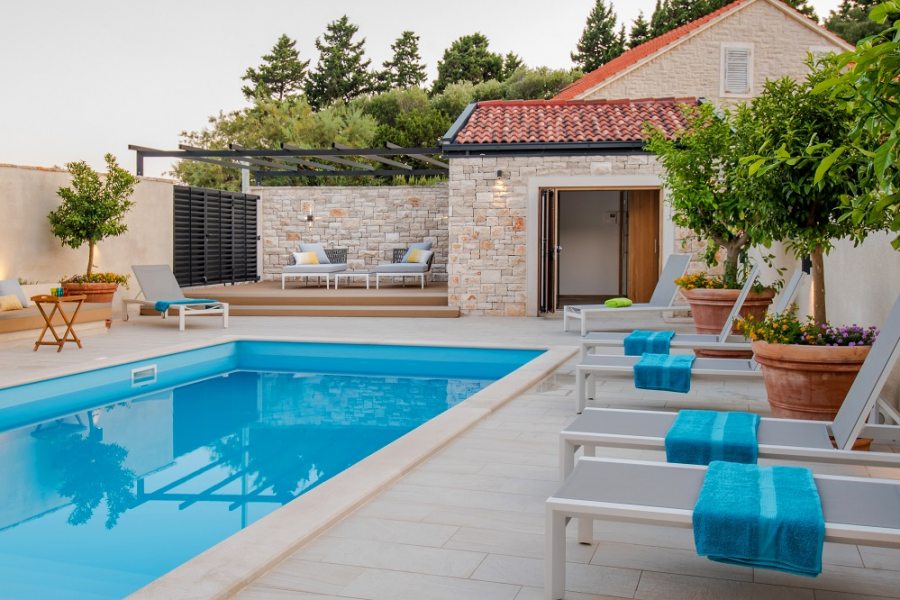 Villa Prizba with pool